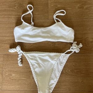 La Hearts White Classic Bikini Set